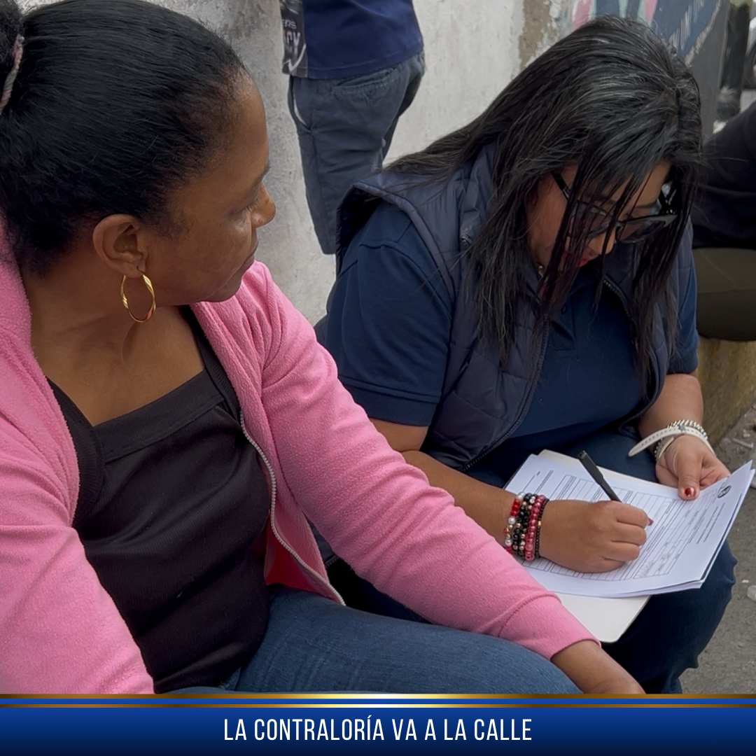 Toma de apuntes en jornada de inspección de calle