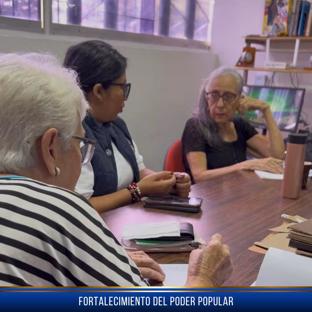 Asesoría técnica a adultos mayores en El Cafetal